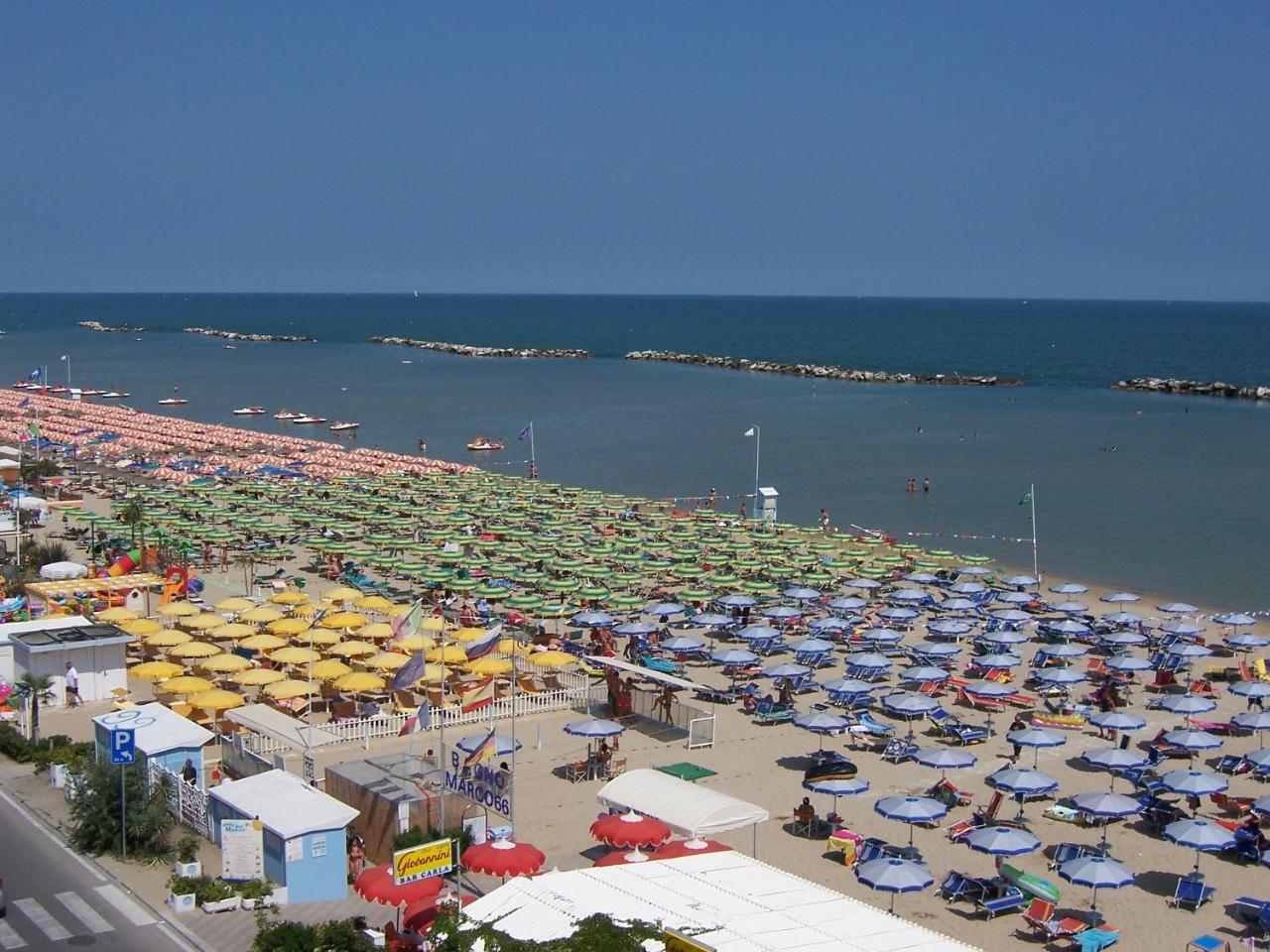 Hotel Silvana Bellaria-Igea Marina Exteriör bild